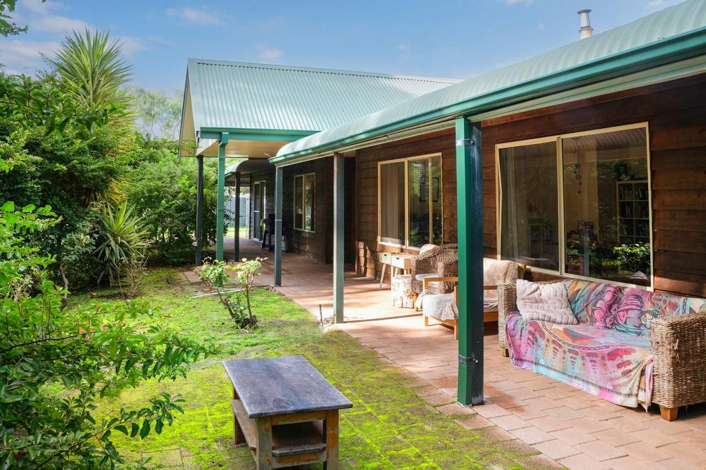 13 Coracina Ave, Witchcliffe, WA 6286