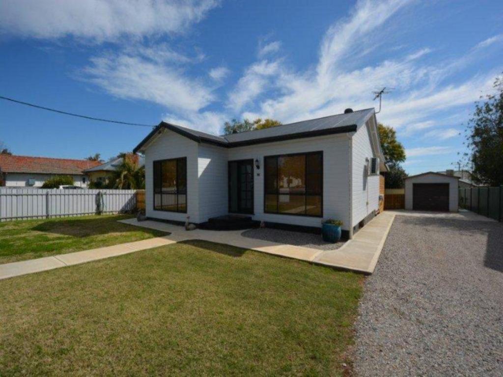 96 Hunter St, Gunnedah, NSW 2380
