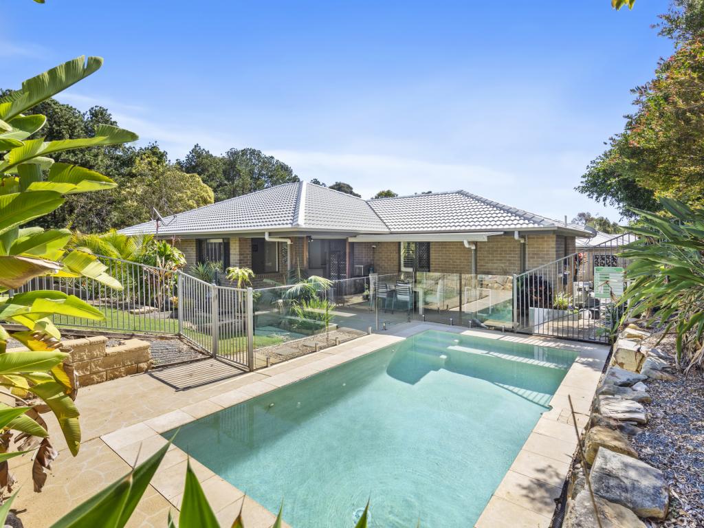 102 Brookvale Dr, Victoria Point, QLD 4165