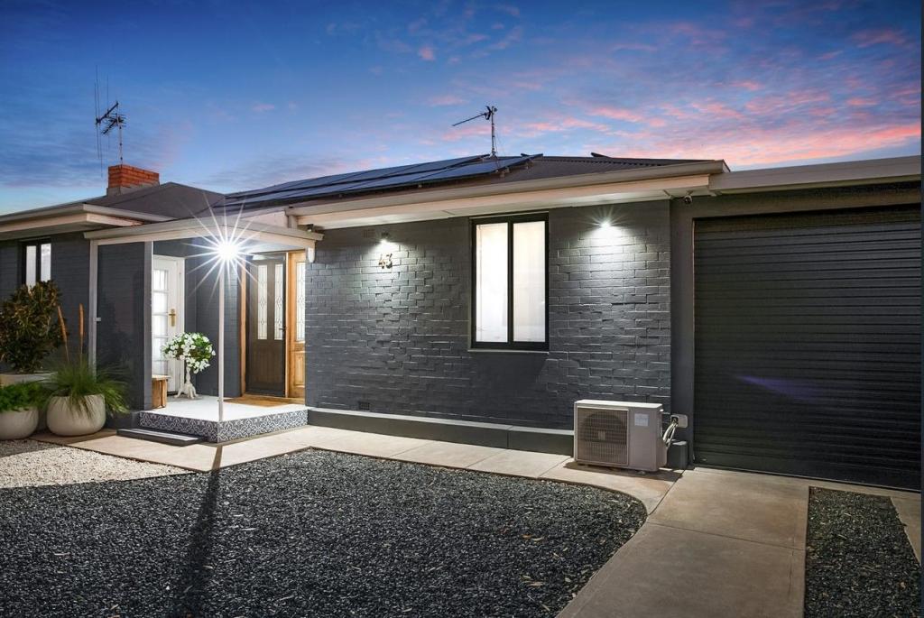 43 Boettcher St, Whyalla Stuart, SA 5608