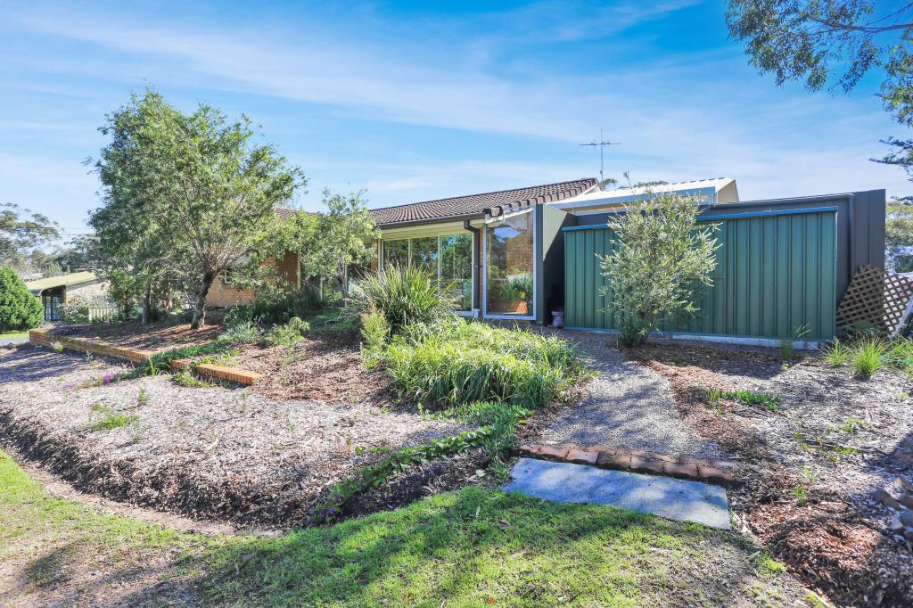 13 Kingfisher Ave, Hawks Nest, NSW 2324