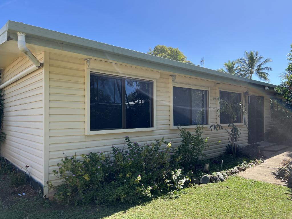 2/35 Zelma St, Grasstree Beach, QLD 4740