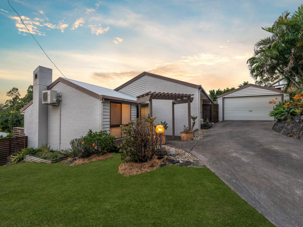 5 Thiesfield St, Fig Tree Pocket, QLD 4069