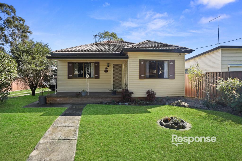 11 Gladstone Pde, Riverstone, NSW 2765