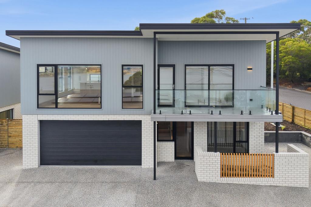1/10 Vancouver St, Midway Point, TAS 7171