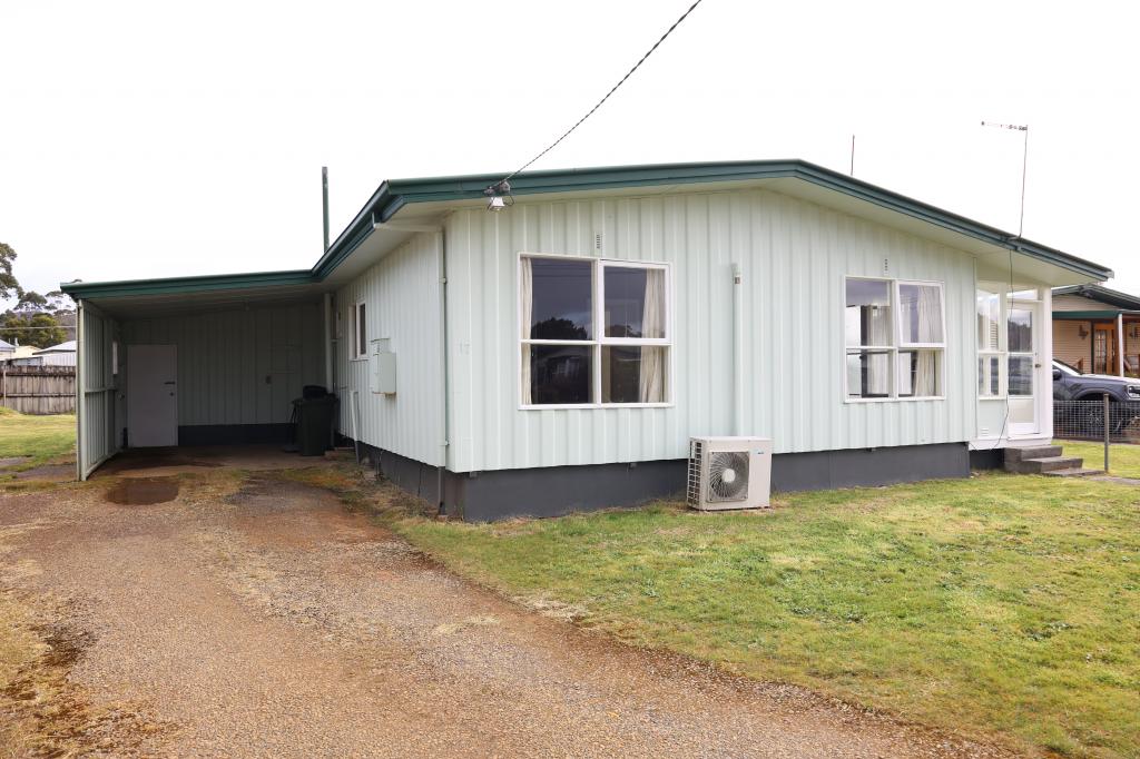 17 Westwood St, Zeehan, TAS 7469