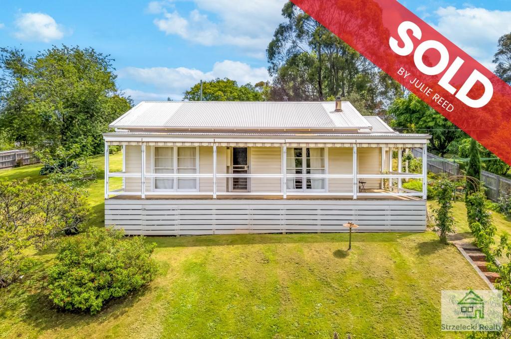 44 Moore St, Erica, VIC 3825