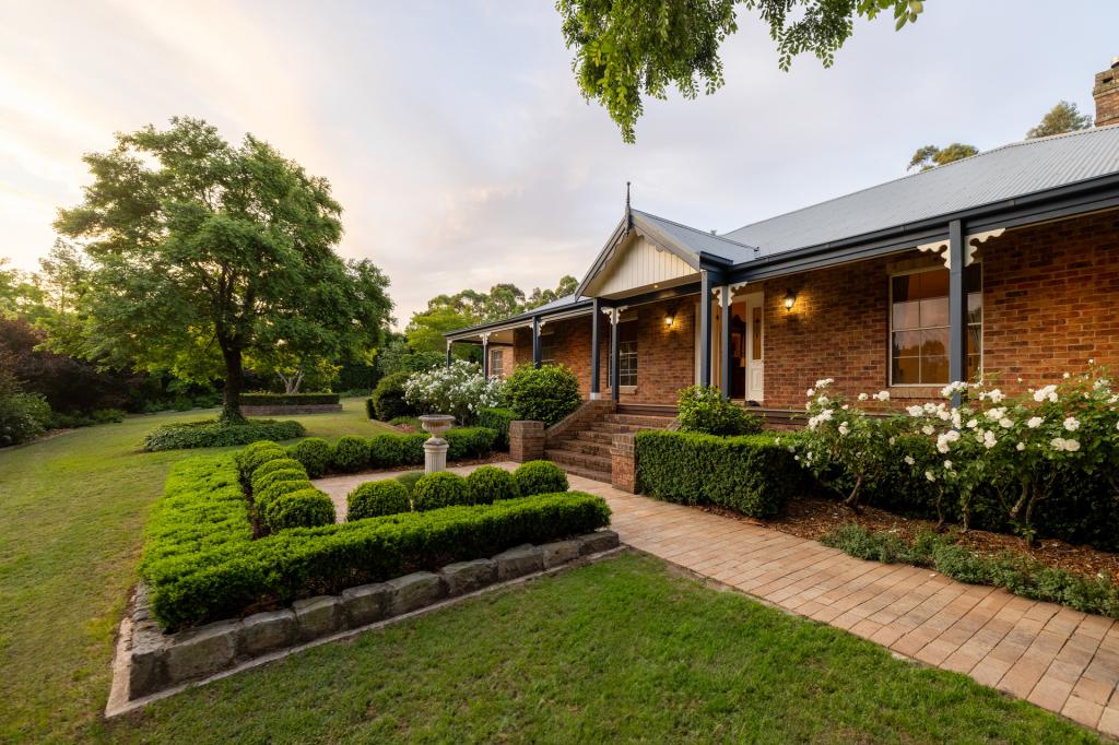 2 Forest Hill Dr, Oakhampton Heights, NSW 2320