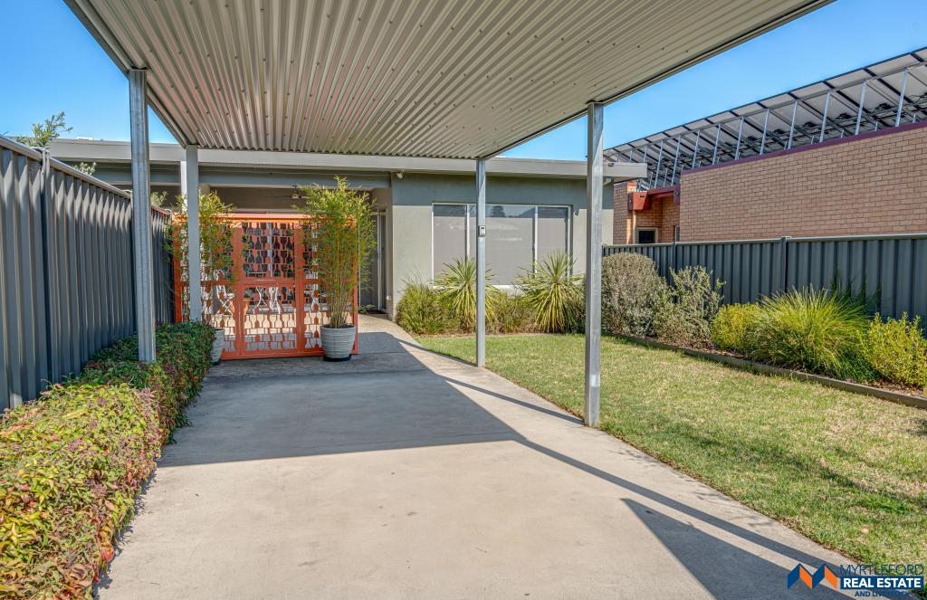 18. Rayner St, Myrtleford, VIC 3737