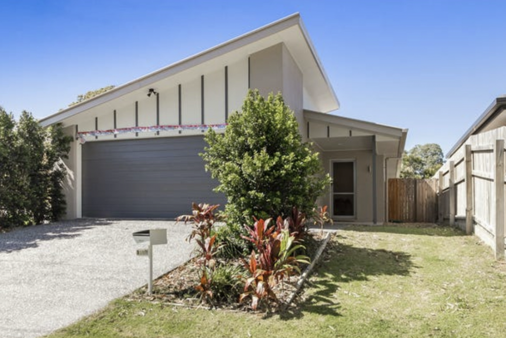 142 Cameron Pde, Wynnum, QLD 4178