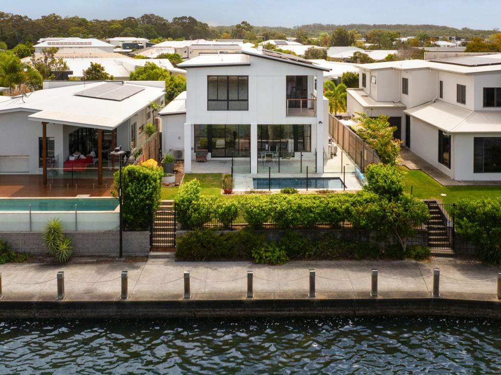 5 Waterway Dr, Birtinya, QLD 4575