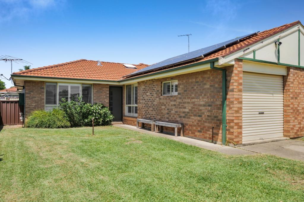 21 Kenny Cl, St Helens Park, NSW 2560