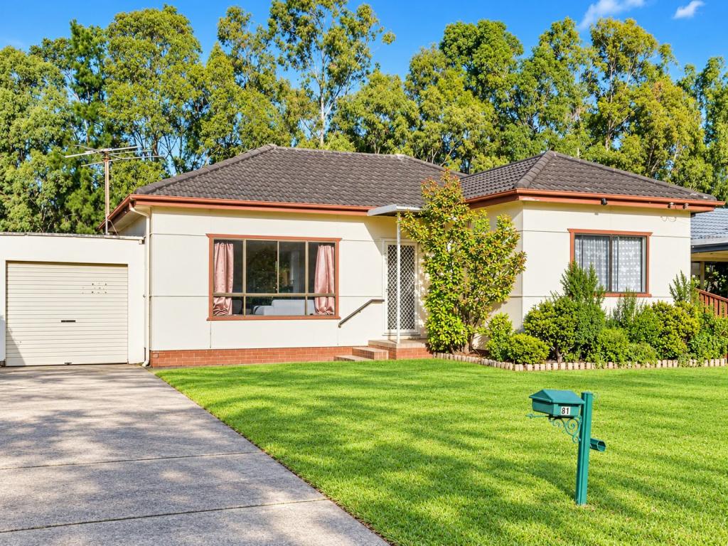 81 Jasmine Cres, Cabramatta, NSW 2166