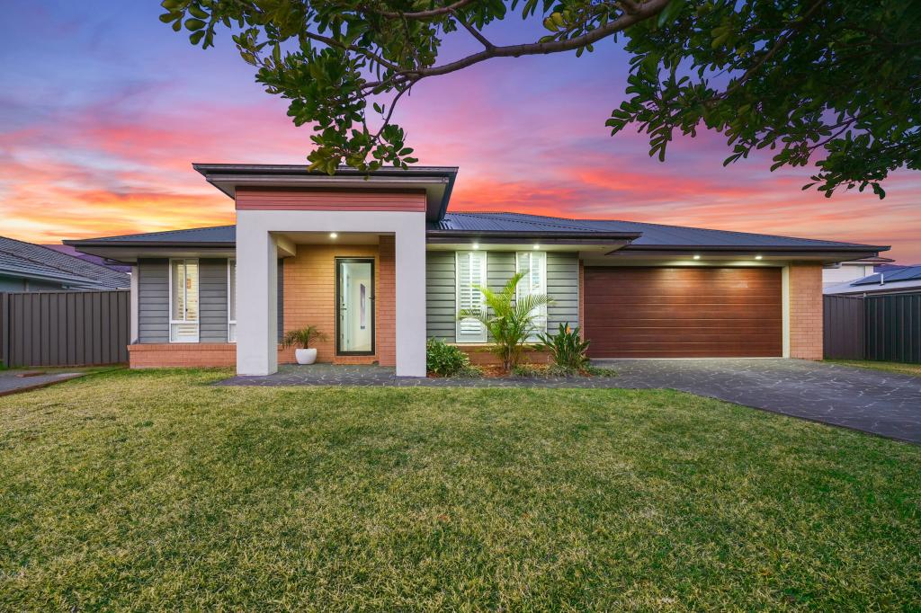 4 Providence Ave, Fern Bay, NSW 2295