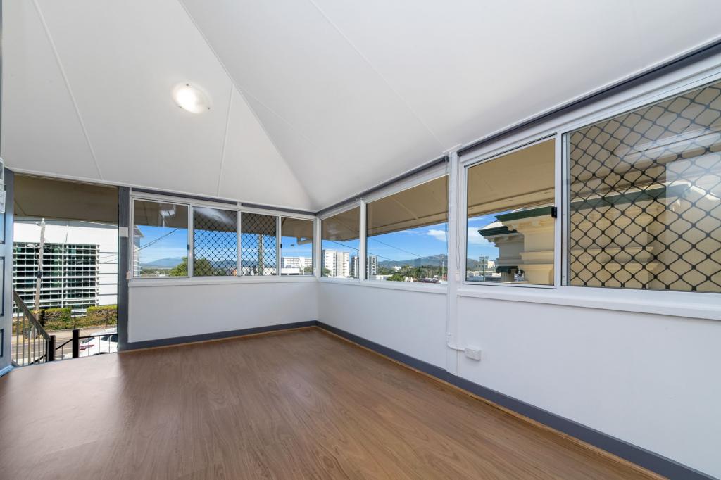 4/475 Sturt St, Townsville City, QLD 4810