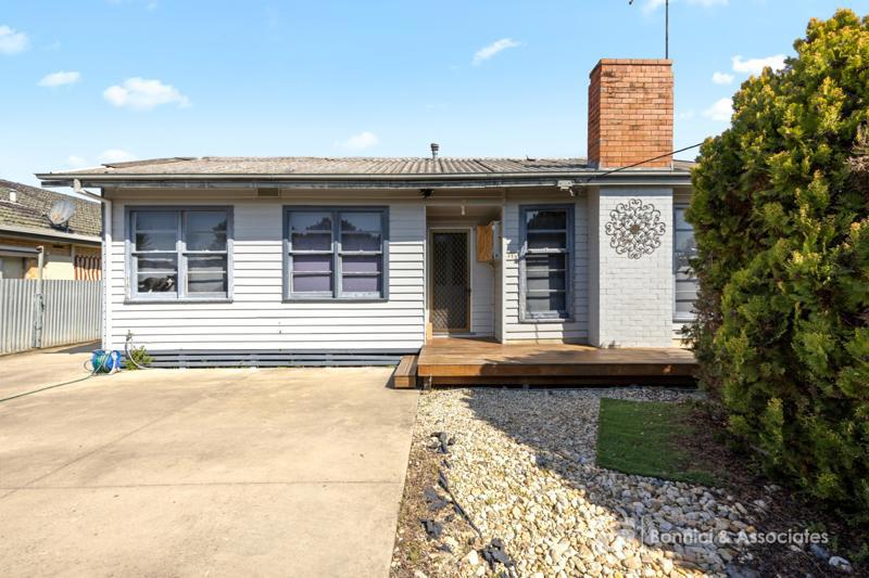 213 Lawrence St, Wodonga, VIC 3690