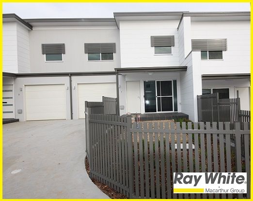 2/73 Sovereign Cct, Glenfield, NSW 2167