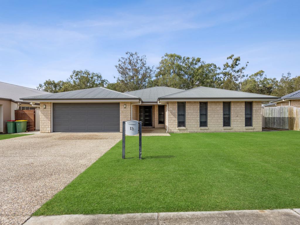 13 Piccadilly Ct, Deebing Heights, QLD 4306
