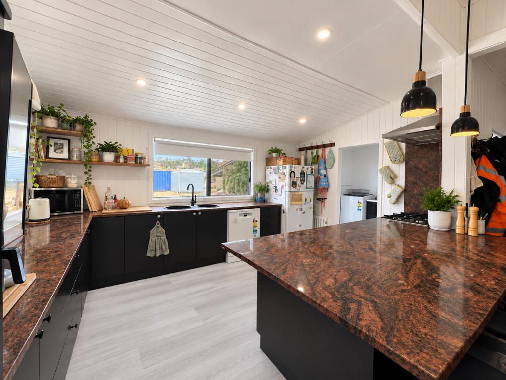 23 Wambo St, Dalby, QLD 4405