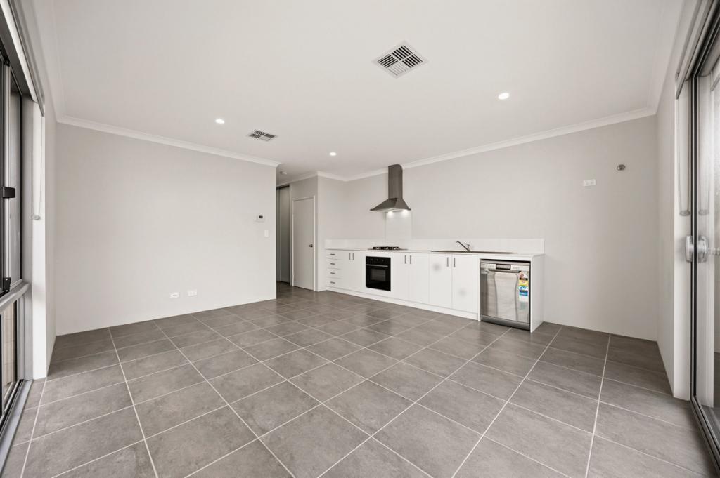 34b Golden Bay Dr, Golden Bay, WA 6174