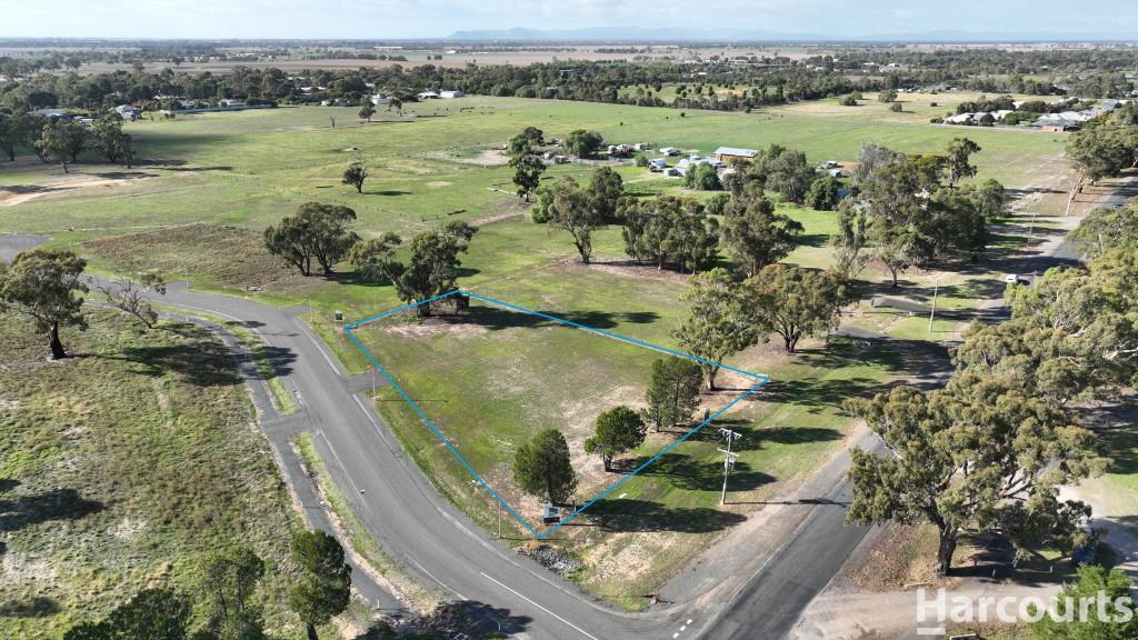 8 Haven Park Dr, Haven, VIC 3401