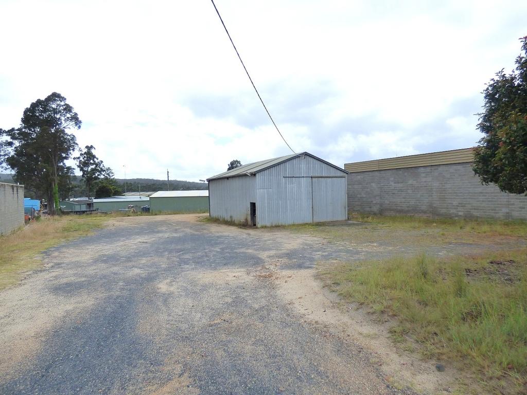 3b Ben Boyd Dr, Eden, NSW 2551