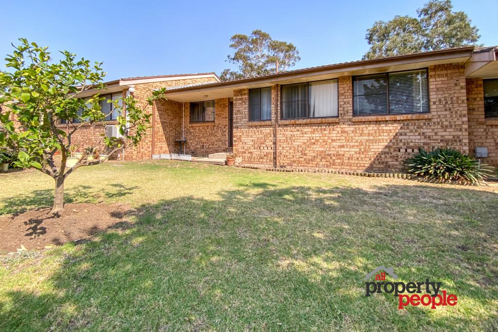 2/226 Harrow Rd, Glenfield, NSW 2167