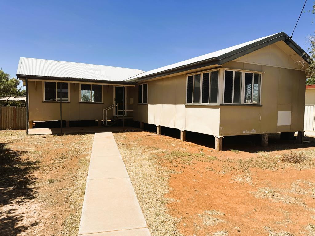 54 Winchu St, Quilpie, QLD 4480