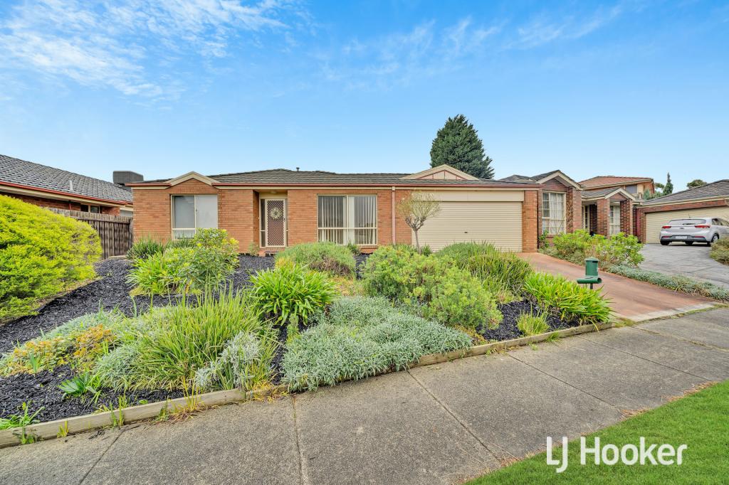 16 Applewood Dr, Knoxfield, VIC 3180