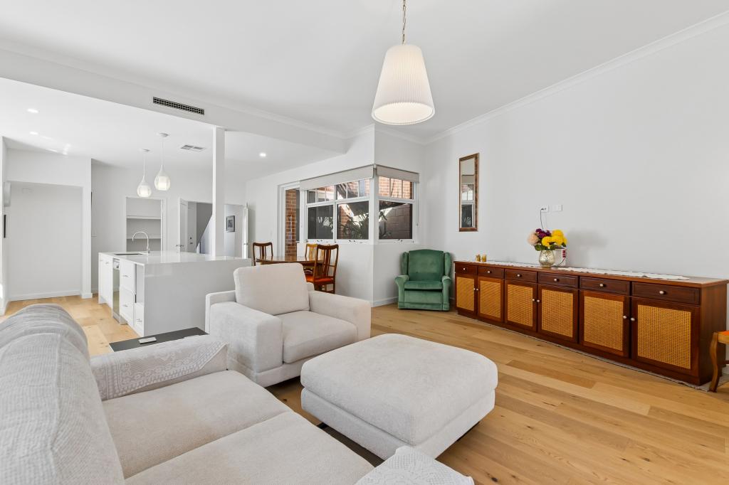 9c Northwood Way, Kallaroo, WA 6025