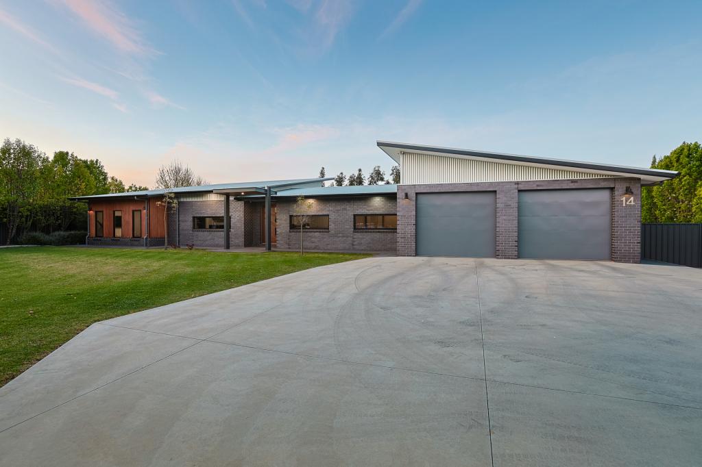 14 Monarch Ct, Nichols Point, VIC 3501