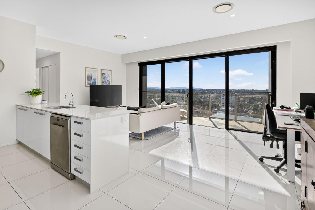 806/11 NORMAN ST, SOUTHPORT, QLD 4215