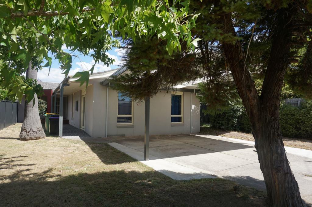 8 Keily Rd, Gisborne, VIC 3437