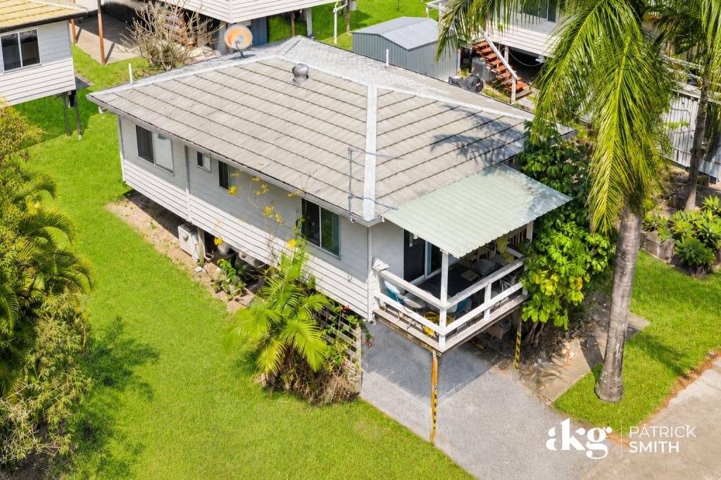 4 Maple Cl, Stapylton, QLD 4207