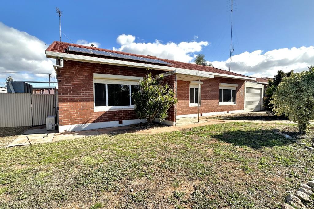 17 Mcewin St, Whyalla Playford, SA 5600