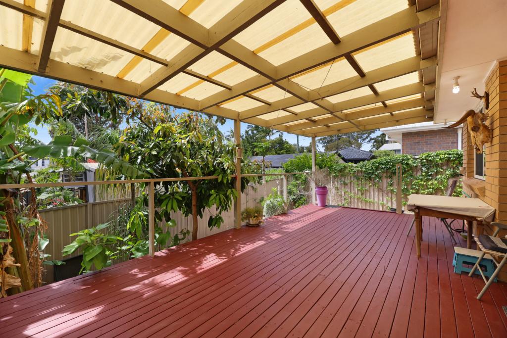2/19 BINSTEAD DR, SOUTHPORT, QLD 4215