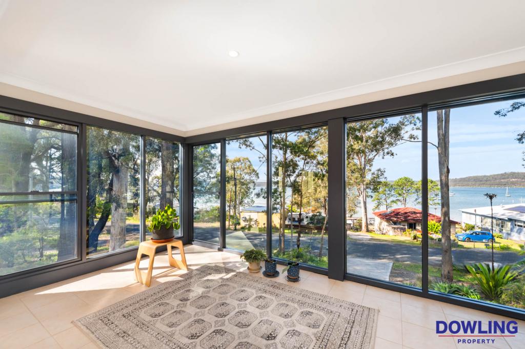 13 Cove Bvd, North Arm Cove, NSW 2324