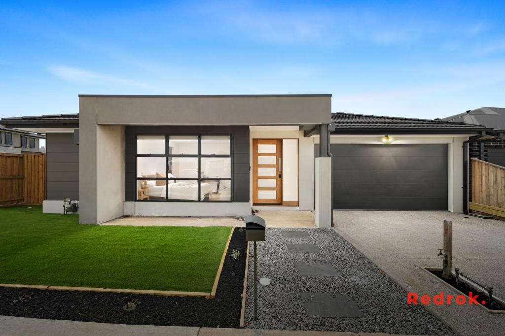 72 MONTEGO BVD, SUNBURY, VIC 3429