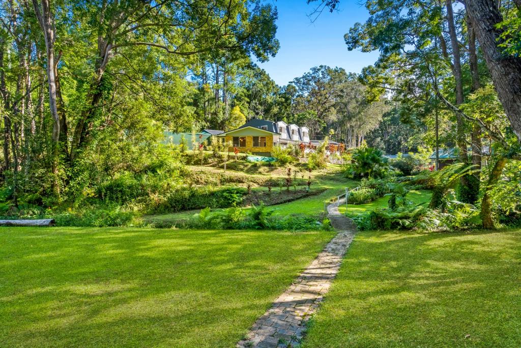 160 Piggabeen Rd, Currumbin Valley, QLD 4223