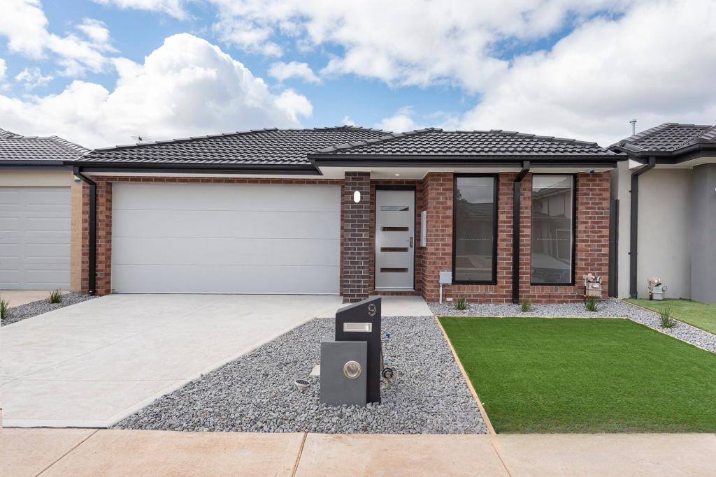 9 SPINNER WAY, POINT COOK, VIC 3030