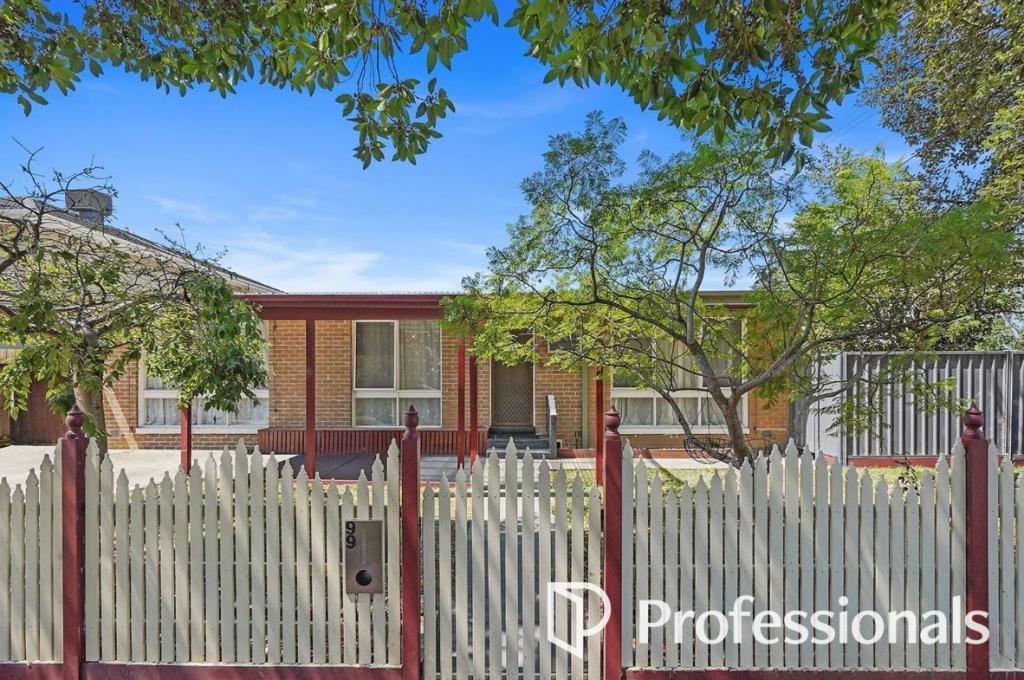 99 Sevenoaks Rd, Burwood East, VIC 3151
