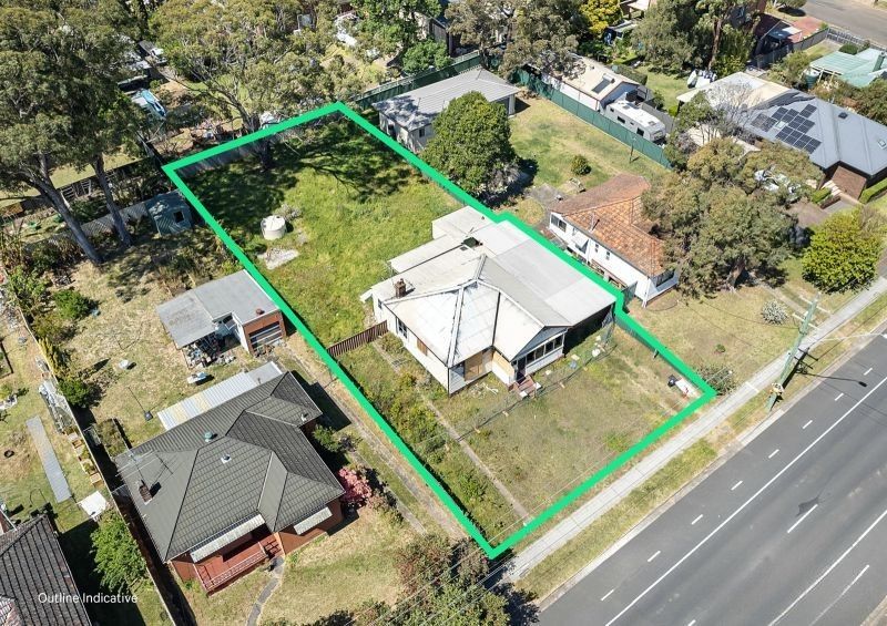 57 Ballandella Rd, Toongabbie, NSW 2146