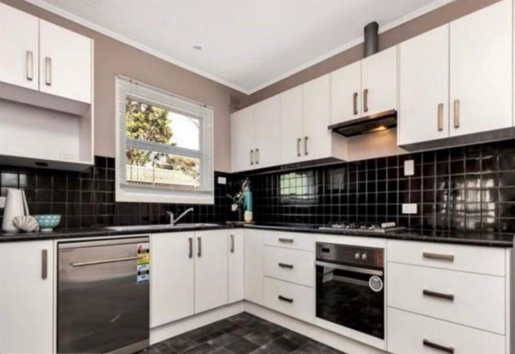 42 Caruso Cres, Brahma Lodge, SA 5109