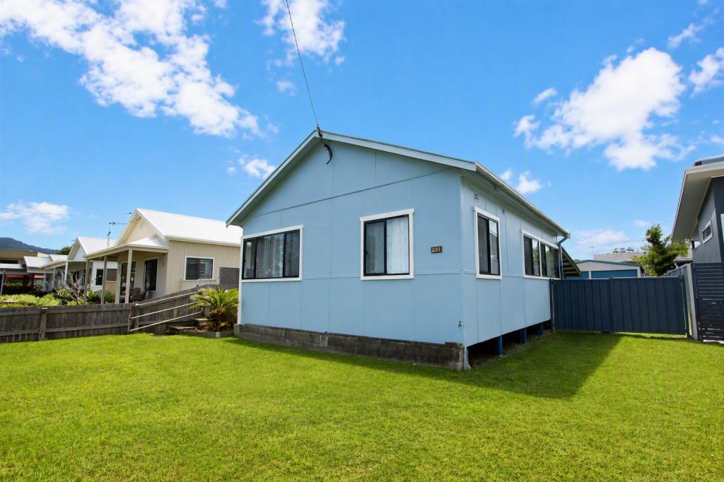 631 Ocean Dr, North Haven, NSW 2443