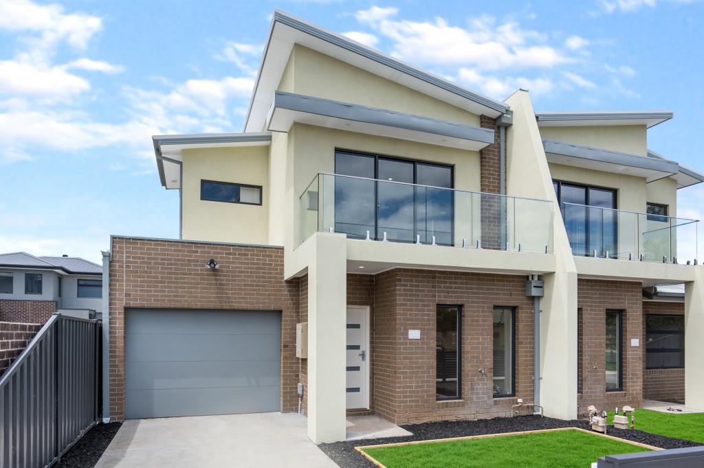 2/2 Greenham St, Maidstone, VIC 3012