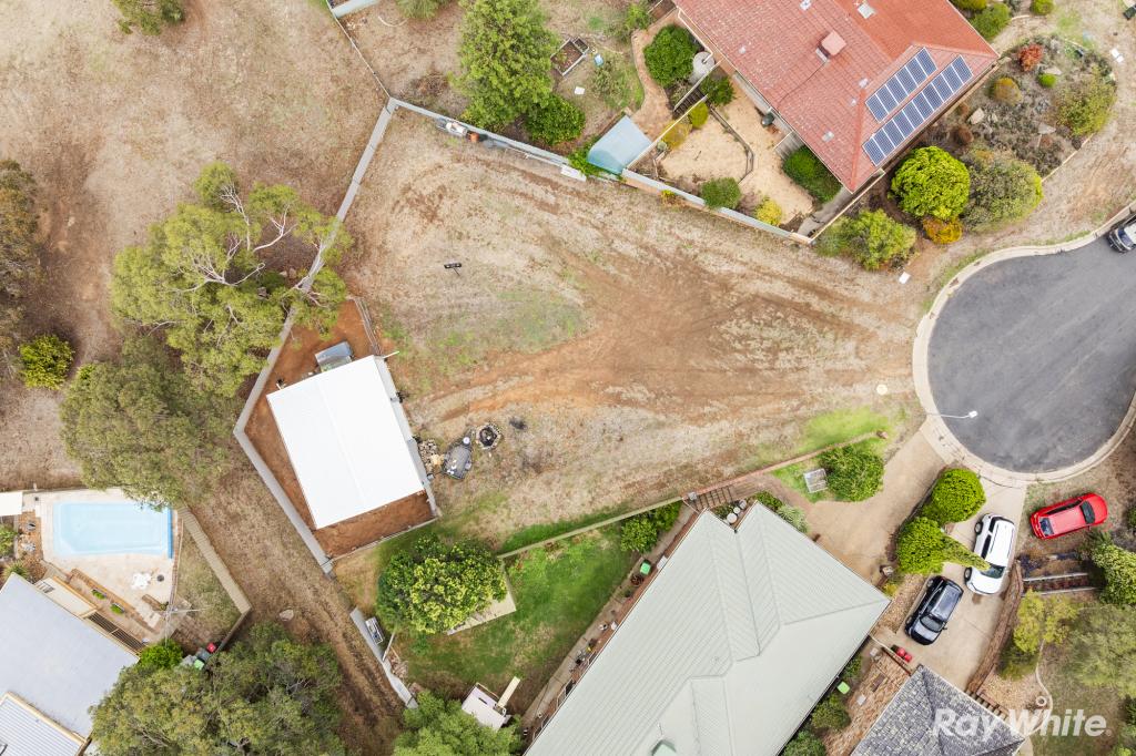 18 Melaleuca Pl, Junee, NSW 2663