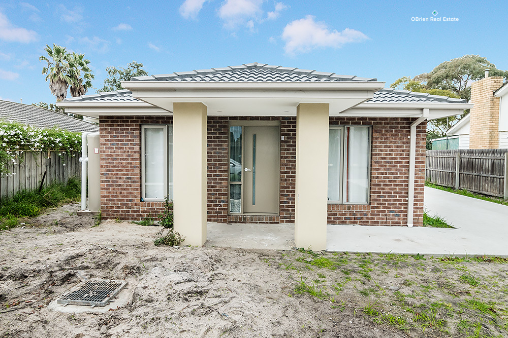 1/24 Taylor St, Cranbourne, VIC 3977