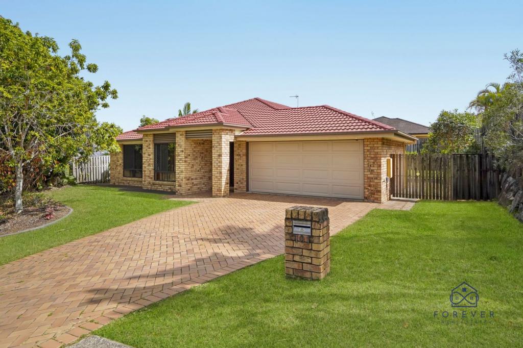 101 Salvado Dr, Pacific Pines, QLD 4211
