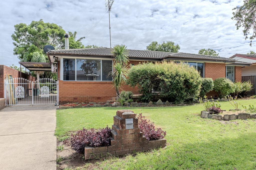 23 Grassmere Ave, South Penrith, NSW 2750