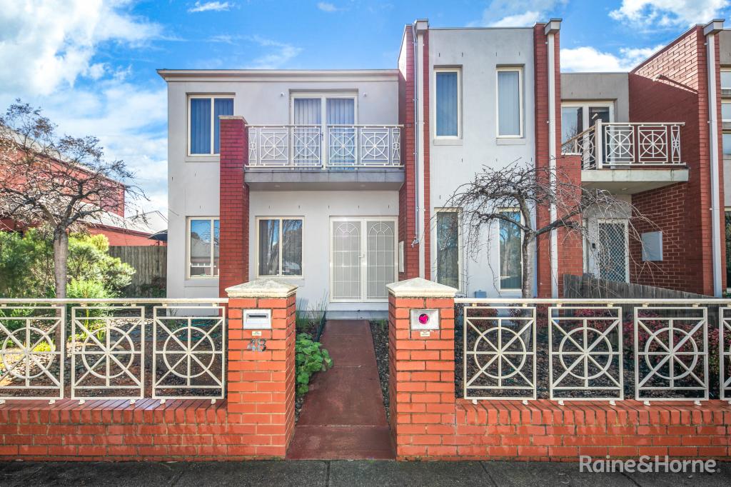 48 Betula Tce, Sunbury, VIC 3429